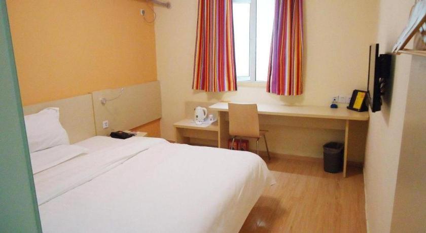 7 Days Inn Shanghai Minhang Dongchuan Road Jiaotong University Extérieur photo